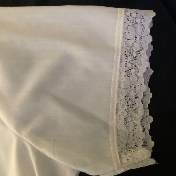 White Lace Victorian Blouse Womens M VTG High Neck Lace Detail Short Puff Sleeve - Picture 10 of 12